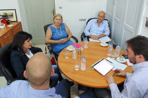 συνάντηση του αντιπεριφερειάρχη Κρήτης Γιώργου Αλεξάκη με εκπροσώπους του 5ου ΕΠΑΛ Ηρακλείου.