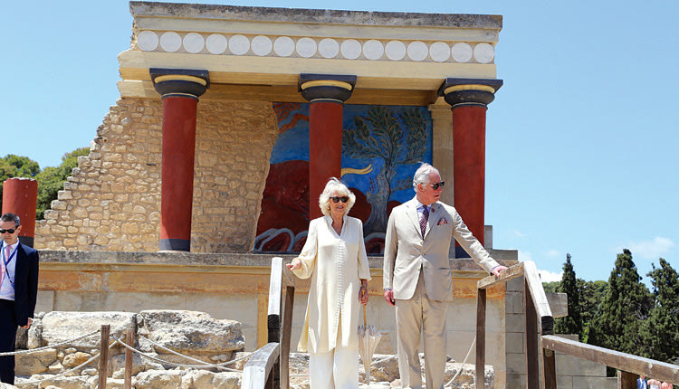 Κάρολος και Καμίλα στην Κνωσό