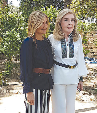 η παρουσία της Μαριάννας Βαρδινογιάννη και της Μάρεβα Μητσοτάκη στην επίσκεψη του πρίγκιπα της Ουαλίας Κάρολου