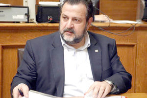 Βασίλης Κεγκέρογλου