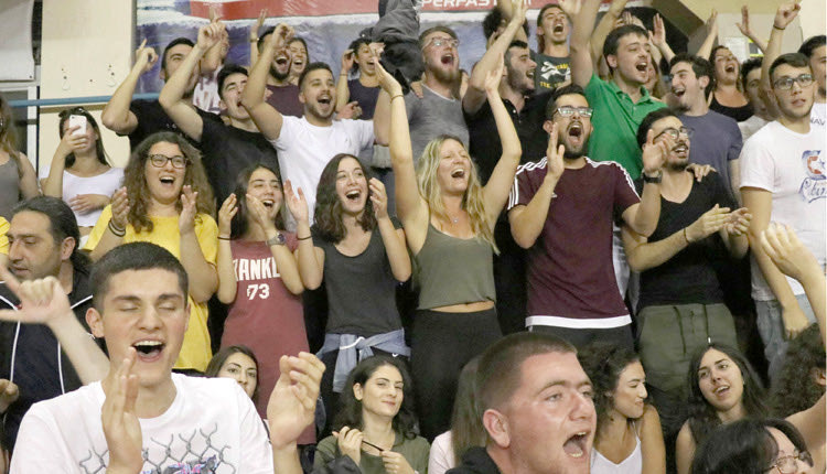 Χαρά στον κόσμο του μετά από 10 χρόνια έδωσε το Δειλινό 