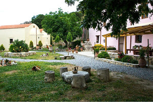 Η   Ιερά   Μονή Αγίου Πνεύματος στον Κισσό Αγ. Βασιλείου