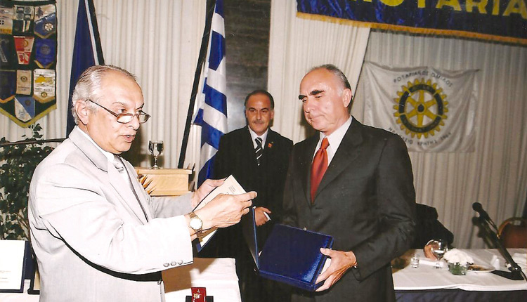 Ο ΘΕΟΔΩΡΟΣ ΒΑΣΙΛΑΚΗΣ