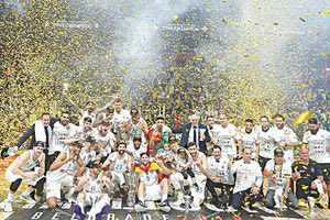 ΡΕΑΛ: ΠΡΩΤΑΘΛΗΤΡΙΑ ΕΥΡΩΠΗΣ ΣΤΟ ΒΕΛΙΓΡΑΔΙ