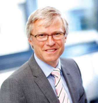 ο διευθύνων σύμβουλος της TUIFly, Roland Keppler