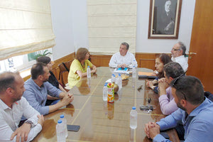 Με τη νέα πρόεδρο του ΤΕΕ/ΤΑΚ Ειρήνη Βρέντζου, τα μέλη της διοικούσας επιτροπής και το Προεδρείο της αντιπροσωπείας του ΤΕΕ, συναντήθηκε ο περιφερειάρχης Κρήτης Σταύρος Αρναουτάκης.