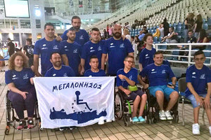 Η ομάδα της “Μεγαλονήσου” που διακρίθηκε στο Πανελλήνιο πρωτάθλημα κολύμβησης