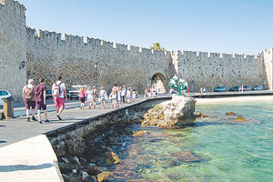 τουρίστες στην Ελλάδα