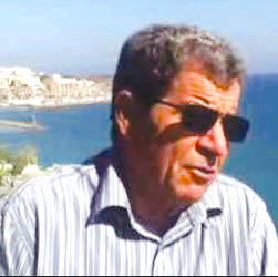 ο πρόεδρος της Ένωσης Ξενοδόχων Αγίου Νικολάου Μανόλης Βαρκαράκης.