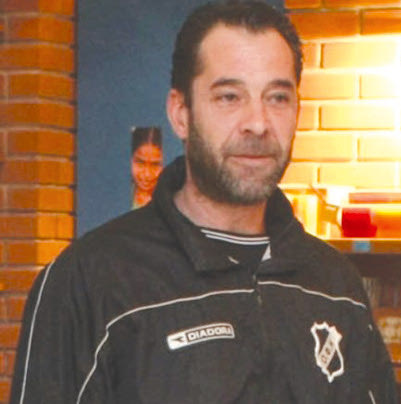 Στη γιορτή που έγινε χθες από τους “Κρήτες” για τα 15 χρόνια του Συνδέσμου τιμήθηκε η μνήμη του Στέφανου Χρυσόπουλου