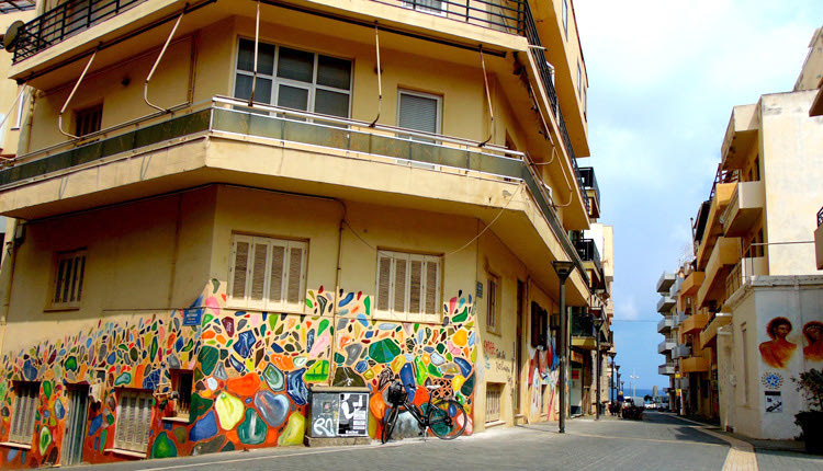 σήμερα στην Οδό Χάνδακος