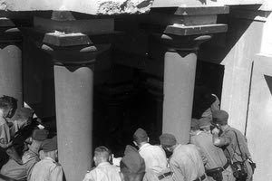 ΦΩΤΟ ΗΜΕΡΑΣ: Οι Γερμανοί στην Κνωσό  