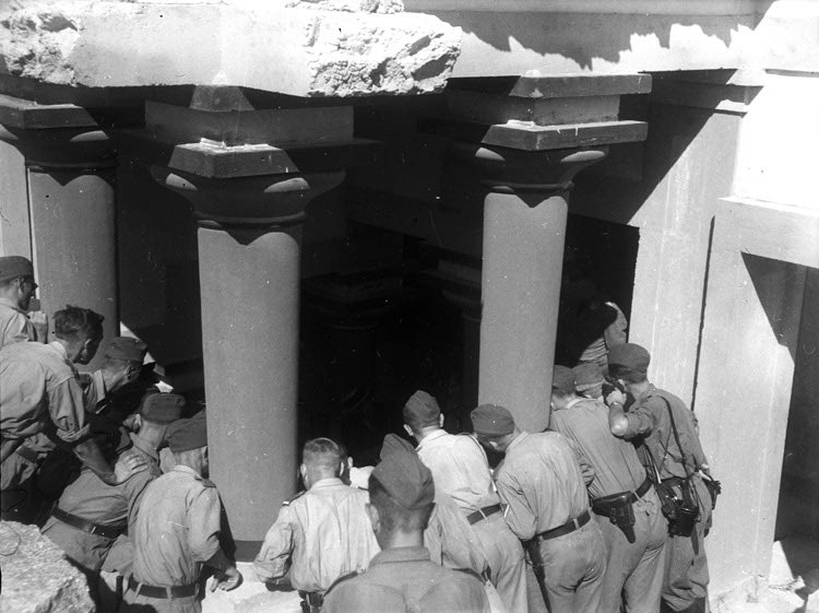 ΦΩΤΟ ΗΜΕΡΑΣ: Οι Γερμανοί στην Κνωσό  