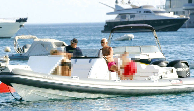 συχνά ταξίδια τους στη Μύκονο, για ταξίδια -ο κ. Άδωνις Γεωργιάδης σε κότερο με τον κ. Πρετεντέρη, δημοσιογράφο»