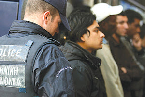 συνελήφθησαν αλλοδαποί στο αεροδρόμιο Ηρακλείου