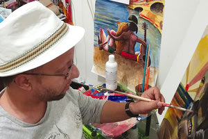 ο δάσκαλος-εικαστικός κ. Πάνος Ιατρίδης.