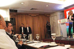 ΚΙΝ.ΑΛ. : ΘΕΟΔΩΡΑΚΗΣ, ΘΕΟΧΑΡΟΠΟΥΛΟΣ,  ΦΩΦΗ 