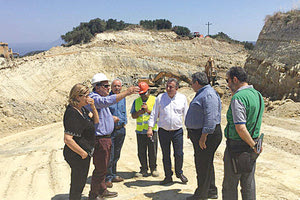 Από την επίσκεψη Αρναουτάκη στο έργο της παράκαμψης Τοπολίων