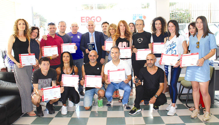 Το “εισιτήριο συμμετοχής” στην ομάδα που θα εκπροσωπήσει την Περιφέρεια Κρήτης στον “τελικό” των αγώνων Run Greece την ημέρα του Αυθεντικού Μαραθωνίου της Αθήνας 