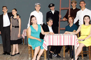 Τη θεατρική παράσταση ‘’Της κακομοίρας” παρουσιάζουν μαθητές του 5ου Γυμνασίου Ηρακλείου