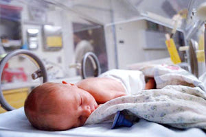 βρέφος στη ΜΕΘ Παίδων του ΠΑΓΝΗ