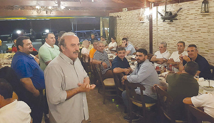 Τα επινίκια για τον θρίαμβο της παράταξης Τζώρτζογλου στις εκλογές της ΕΠΣΗ, έγιναν στον Κόκκινο Πύργο. 