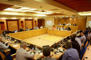 Συνεδριάζει η ΚΕΔΕ