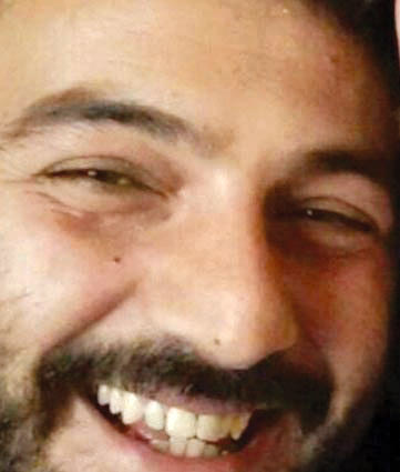 στην κηδεία του Βασίλη Σπιθούρη. 