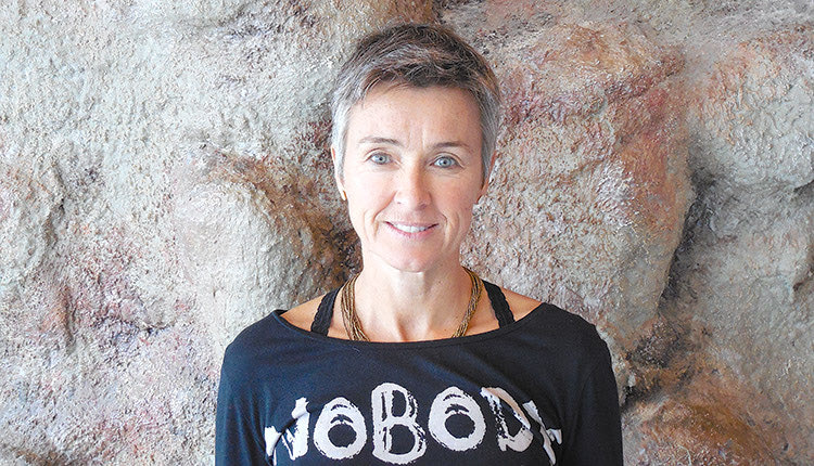 Η βιολόγος, υπεύθυνη του Τμήματος Εκπαίδευσης και ενημέρωσης του Ενυδρείου Κρήτης κ. Θάλεια Πολυχρονάκη