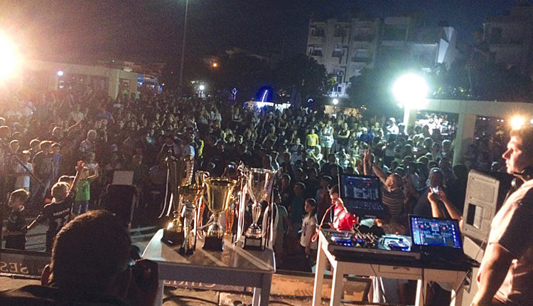 Φιέστα στο λιμάνι για τον ΟΦΙ