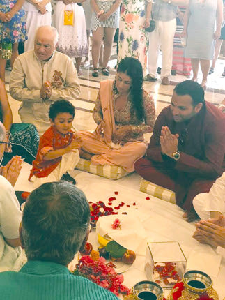 Η γιορτή των λουλουδιών πριν τον γάμο 