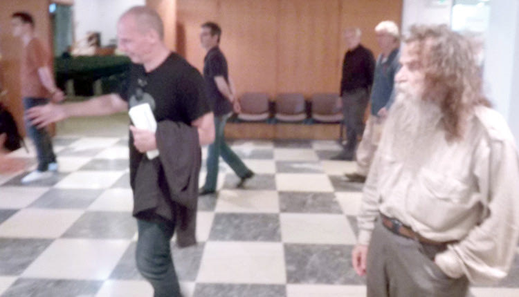 Ψαραντώνης - Βαρουφάκης