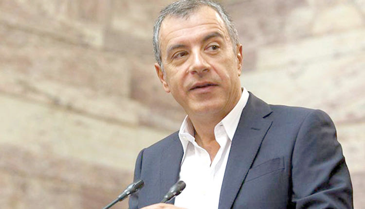 ο επικεφαλής του Ποταμιού Σταύρος Θεοδωράκης