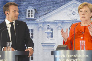 Η Άνγκελα Μέρκελ στην κοινή συνέντευξη Τύπου με τον Εμανουέλ Μακρόν