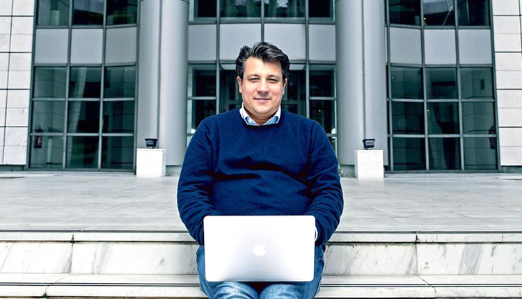 Ο κ. Δερμιτζάκης