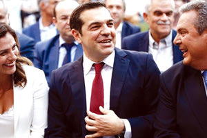 ΦΙΕΣΤΑ ΤΣΙΠΡΑ ΓΙΑ ΤΗ ΣΥΜΦΩΝΙΑ