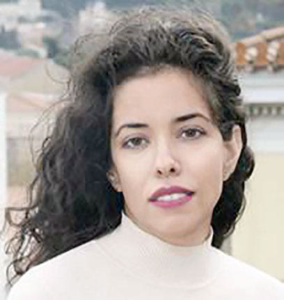 η κοινωνιολόγος - κοινωνική λειτουργός, πρόεδρος του Συλλόγου “Η Επιστροφή” και συνεργάτιδα του Αλκοολογικού Ιατρείου του ΠΑΓΝΗ, Κατερίνα Σφακιανάκη.