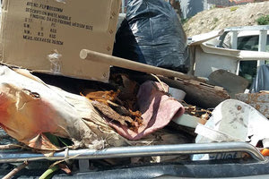 Σε εργασίες καθαρισμών και κοπής ξερών χόρτων σε όλο τον οικισμό του Καβροχωρίου προχωρά ο Δήμος Μαλεβιζίου.