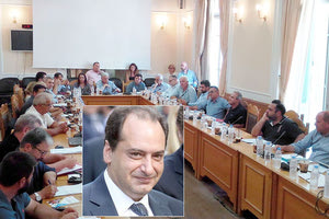 Θέλουν τον Σπίρτζη στο Περιφερειακό