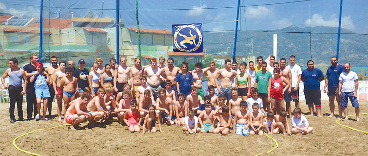  Στιγμιότυπα από την συνάντηση πάλης στην άμμο που έγινε στο Ηράκλειο