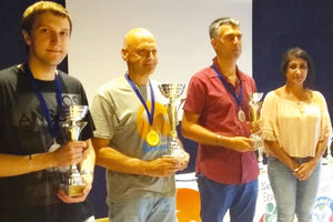 Στιγμιότυπο από τις απονομές με την κυρία Πλευράκη