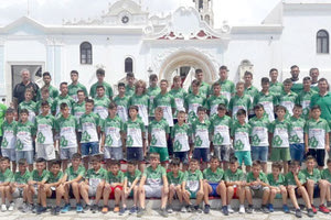 Η Ακαδημία ποδοσφαίρου του ΠΟΑ που συμμετείχε σε τουρνουά στην Τήνο