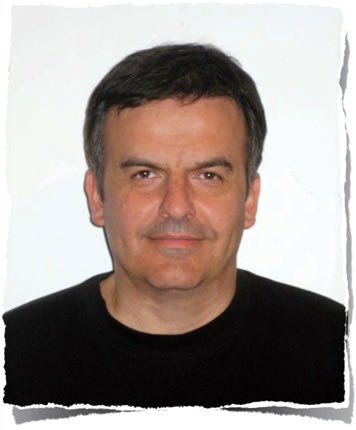 Ο καθηγητής του Τμήματος Φυσικής του Πανεπιστημίου Κρήτης, κ. Bασίλης Χαρμανδάρης,