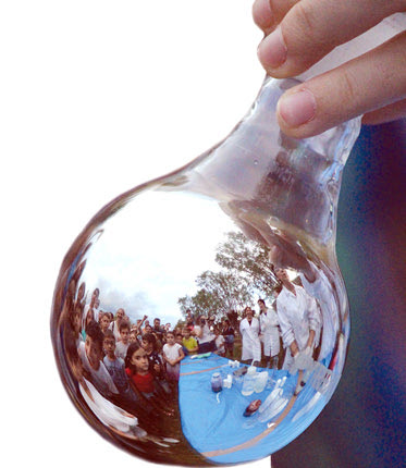 Ο μαγικός κόσμος της χημείας στο 1ο Φεστιβάλ Αστικής Οικολογίας που πραγματοποιήθηκε στον Καράβολα.