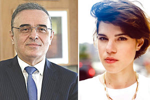 ο Νίκος Χριστοδούλου, διευθυντής του Ορθοπεδικού Τμήματος του Ιατρικού Ψυχικού πατέρας της ταλαντούχας τραγουδίστριας και συνθέτιδας Μόνικα