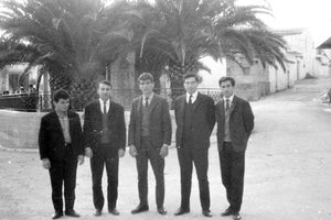 ΦΩΤΟ ΗΜΕΡΑΣ: Μία παρέα φίλων στα Σταυράκια  