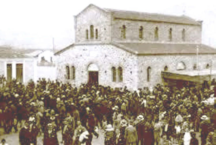 ΦΩΤΟ ΗΜΕΡΑΣ: Ένας ναός, ένας κόσμος ολόκληρος