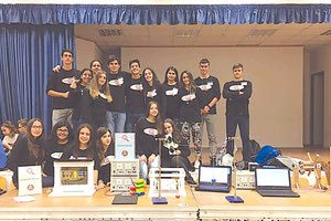 η ομάδα CURIEosity του Γενικού Λυκείου Γαζίου αφού έχει προσκληθεί να επισκεφτεί το EMBL (European Molecular Biology Laboratory)