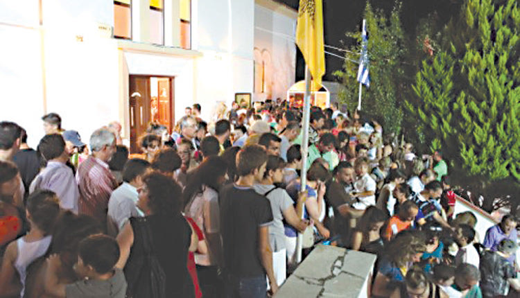 Χιλιάδες κόσμου και φέτος στο προσκύνημα της Αγ. Μαρίνας
