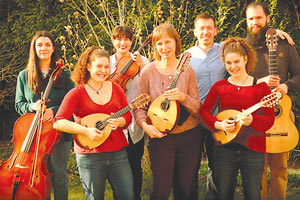 Ταξίδι μουσικής με μαντολίνο στο κηποθέατρο «Νίκος Καζαντζάκης»